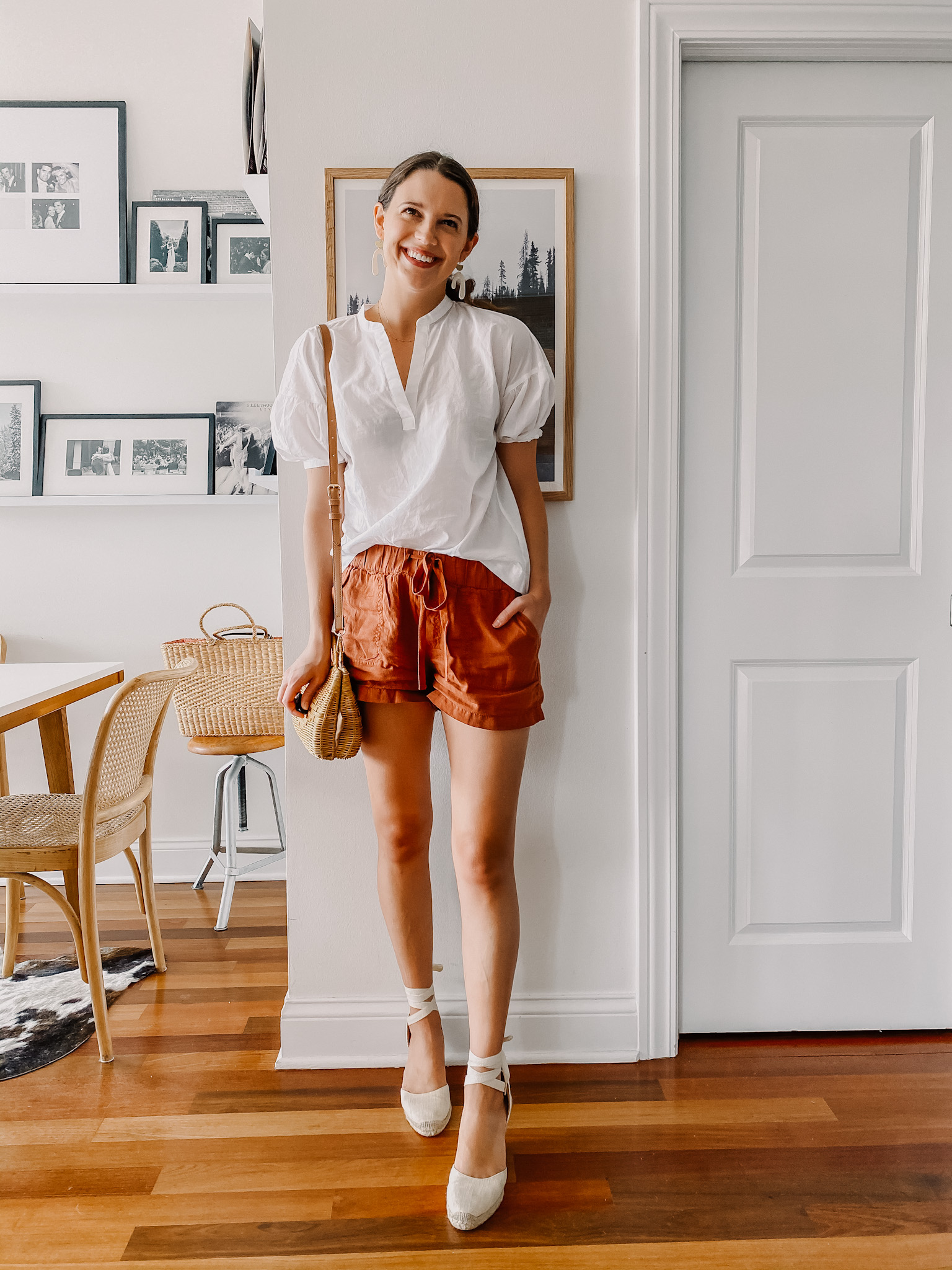 How to wear Linen Shorts from Summer to Fall - Jess Keys